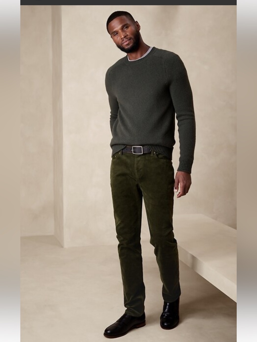 Banana Republic Factory camo green slim travel corduroy pant size 30x30